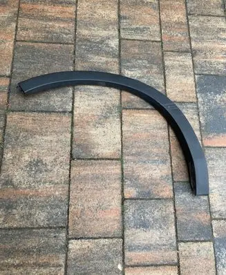 Volvo XC40 Rear fender molding trim 31448329
