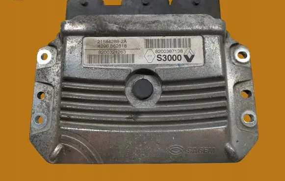 Renault Scenic II - Grand scenic II Engine control unit/module 8200387138