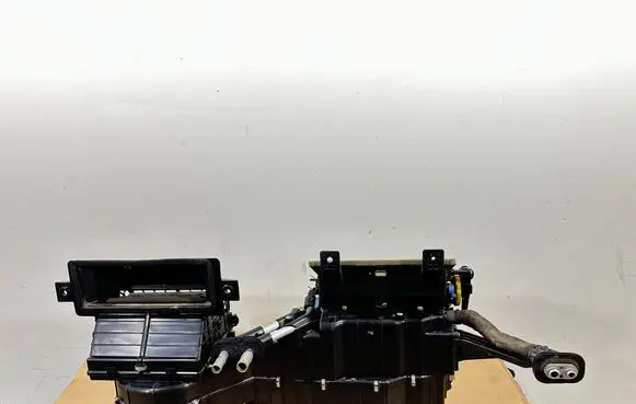 Interior heater climate box assembly
