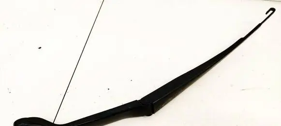 Honda CR-V Front wiper blade arm 
