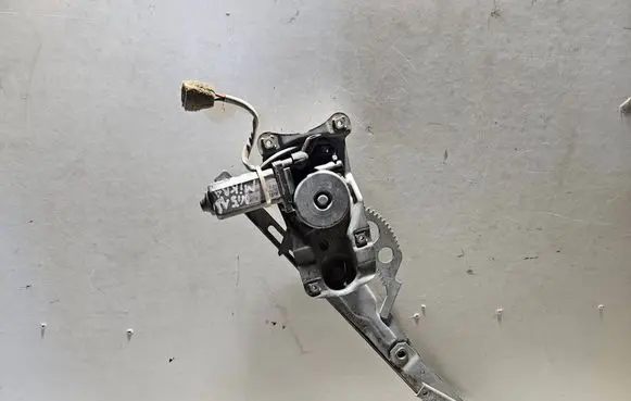 Mazda 626 Front door window regulator with motor 3630161138 101286
