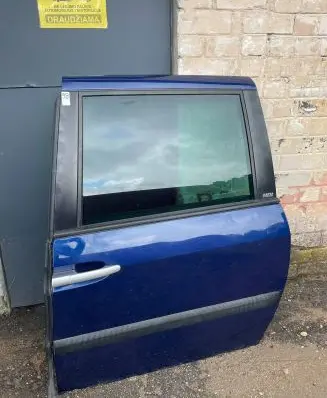 Peugeot 807 Rear door