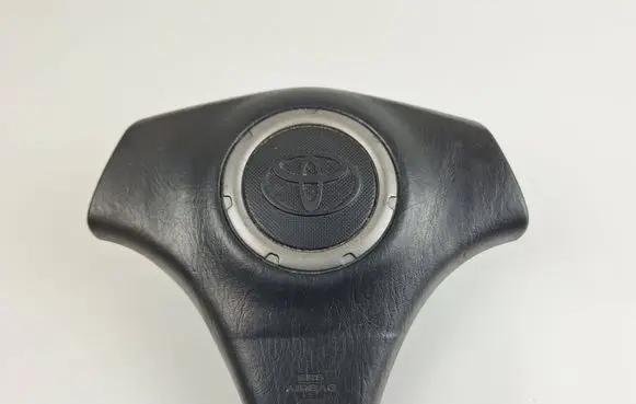 Toyota RAV 4 (XA20) Steering wheel airbag 8419802