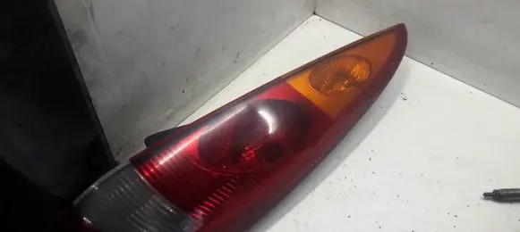 Rear/tail lights