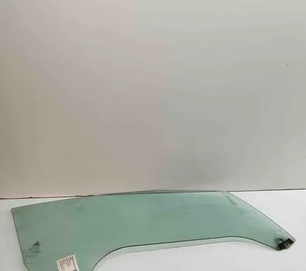 Peugeot 307 Front door window/glass (coupe) 9202F1