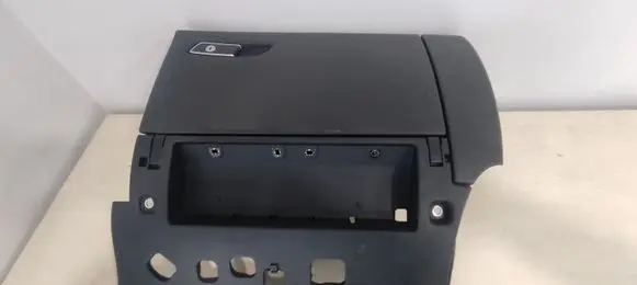 Audi A8 S8 D4 4H Glove box 4H1880302