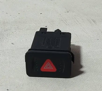 Volkswagen Golf V Hazard light switch 1J0953235A 1J0959621B 1J0953235B