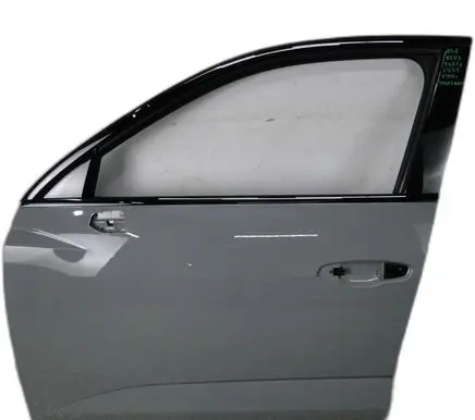 Audi RS Q3 Sportback Front door 