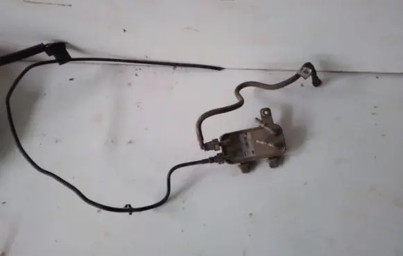 Land Rover Discovery 3 - LR3 Fuel cooler (radiator) PIB500051
