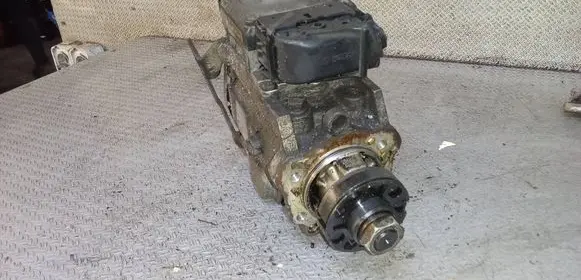Opel Zafira A Fuel injection high pressure pump 0470504222 0281011055
