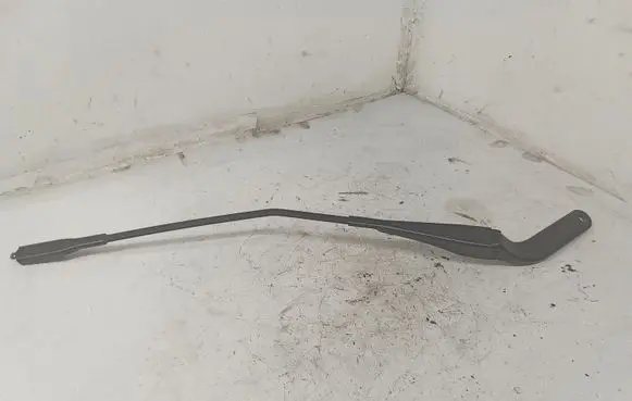 BMW X1 E84 Front wiper blade arm 2990149