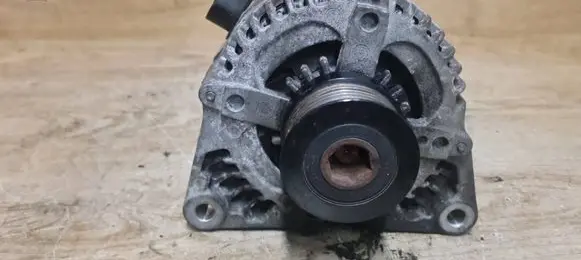 Volvo V50 Generator/alternator 1042102710