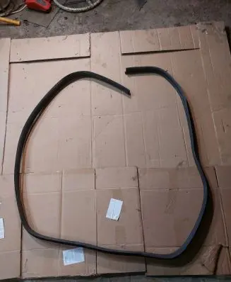 Renault Kangoo II Rear door rubber seal (on body) 