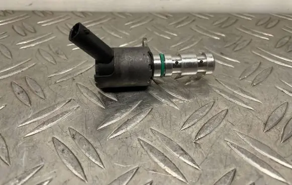 Ford Focus Turbo solenoid valve GN1G6C880AA