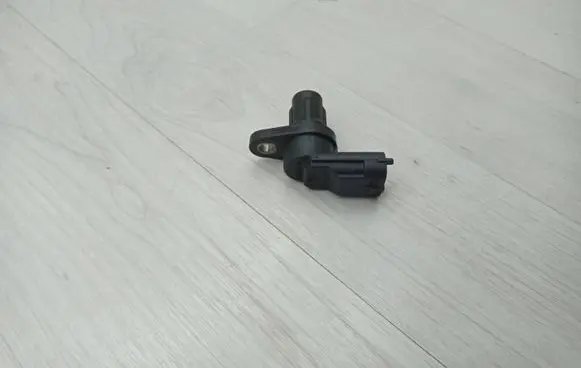 Volvo XC90 Camshaft position sensor 8658726 060118 0232103063