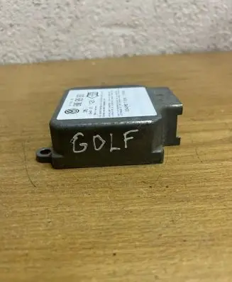 Volkswagen Golf III Other devices 6N0909603 F3332