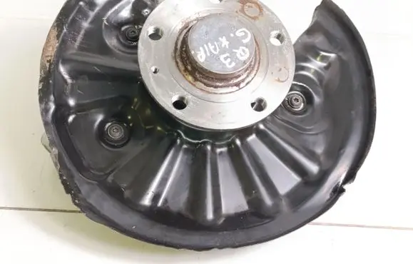 Audi Q3 F3 Rear wheel hub 3Q0501117 3Q0615611B