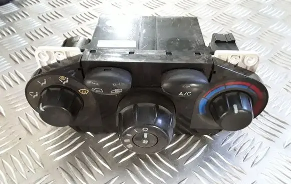 Hyundai Santa Fe Climate control unit 9725026XXX