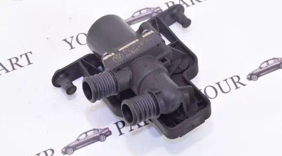 BMW 5 E60 E61 Coolant heater control valve 6920226