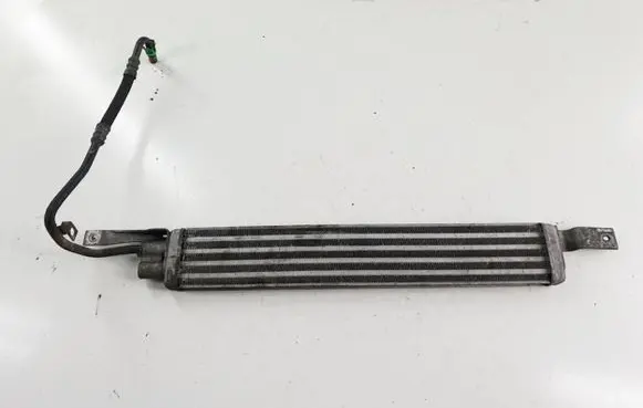 Volvo XC90 Engine oil radiator 0840771