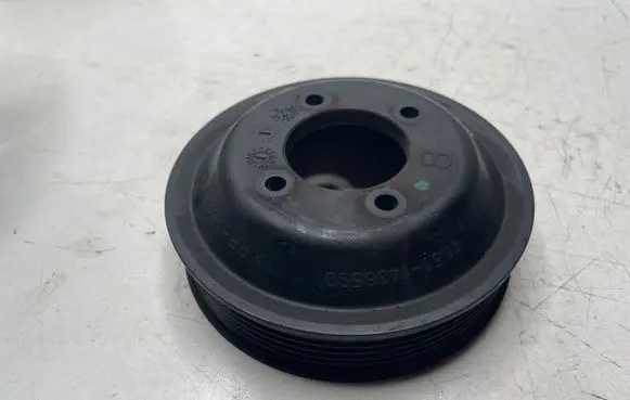 BMW 5 E39 Water pump pulley 1436590