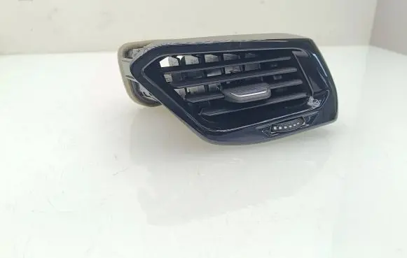 BMW Z4 g29 Dashboard side air vent grill/cover trim 6807441 3300019844 27112019