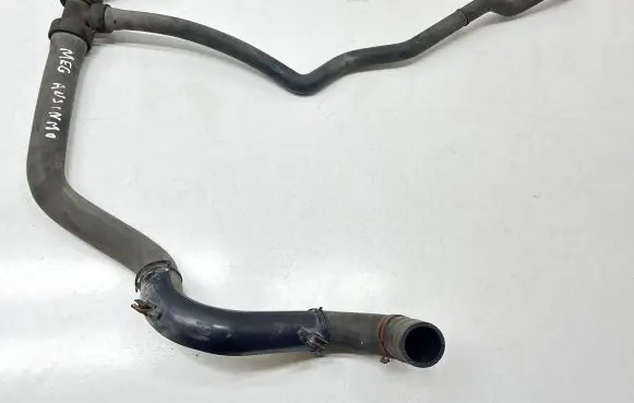 Renault Megane III Engine coolant pipe/hose