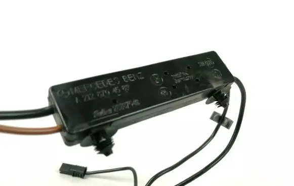 Mercedes-Benz CLS C218 X218 Aerial antenna amplifier A2128704589
