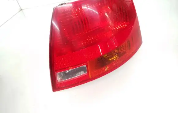 Audi A4 S4 B7 8E 8H Rear/tail lights 8E9945096E