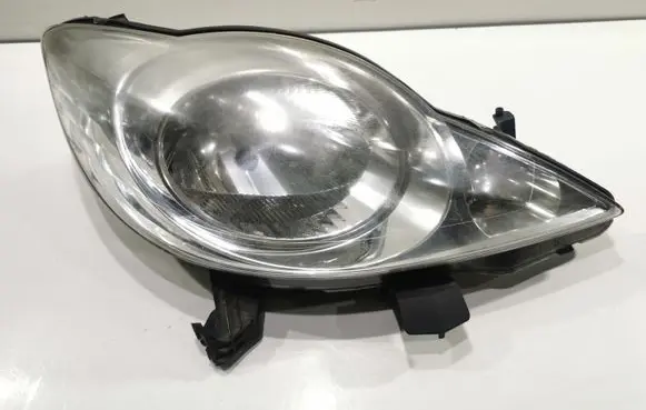 Peugeot 107 Headlight/headlamp 89033104