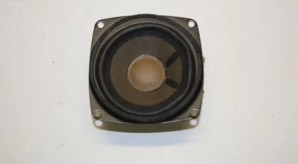 Audi A6 S6 C6 4F Parcel shelf speaker 498