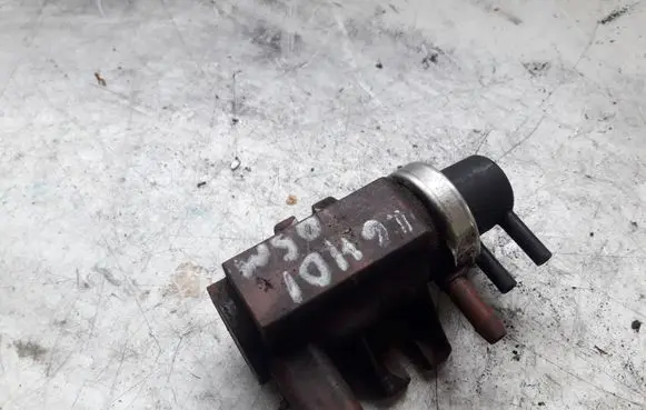 Ford Focus Vacuum valve 9652570180