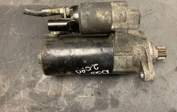 Volkswagen PASSAT B6 Starter motor