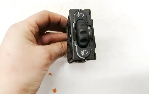 Renault Megane I Headlight level height control switch 7700430218