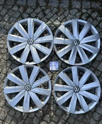 Volkswagen Golf VII R16 wheel hub/cap/trim 