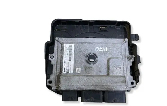 Peugeot 208 I Engine control unit/module 9811545080