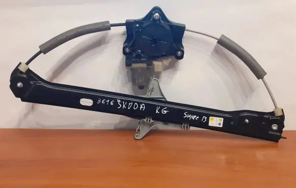 Skoda Superb B8 (3V) Rear door window regulator with motor 5Q0959801A E850202097