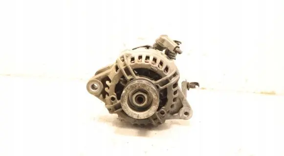 Toyota Yaris Generator/alternator 0124225093