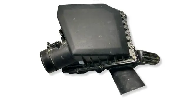 Volvo XC40 Air filter box 32336642