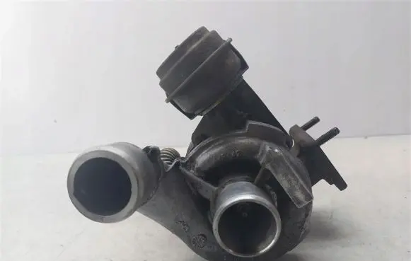 Alfa Romeo 147 Turbo 46786078