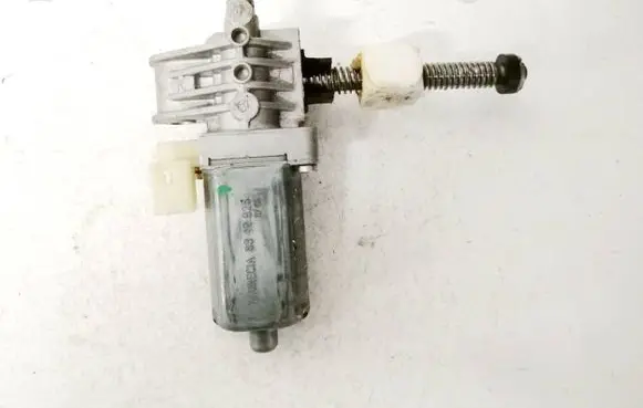 BMW X5 E70 Seat adjustment motor 8342926