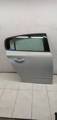 Peugeot 308 Rear door
