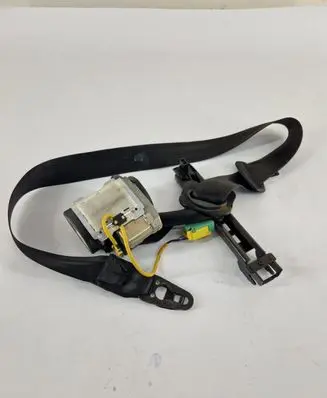 Volkswagen Touareg I Front seatbelt 7L0857705D