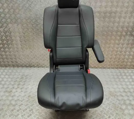 Mercedes-Benz GLS X167 Rear seat A1679207713