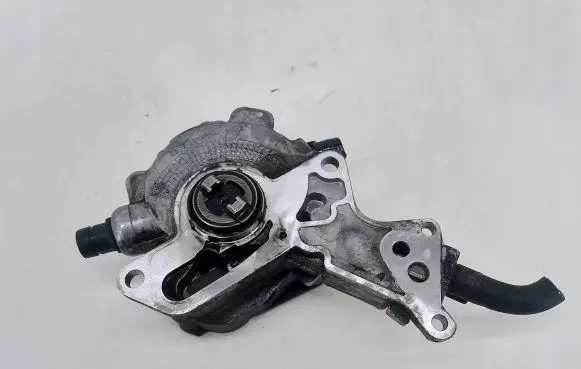 Seat Leon (1P) Vacuum pump 038145209K