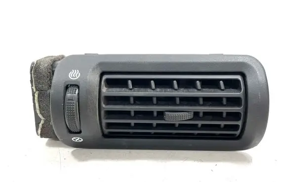 KIA Sorento Dashboard side air vent grill/cover trim 970502P100 807DO053100