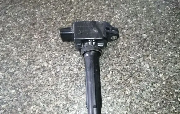 Mazda CX-3 High voltage ignition coil PE2018100
