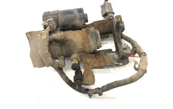 Ford Mondeo MK V Rear brake caliper