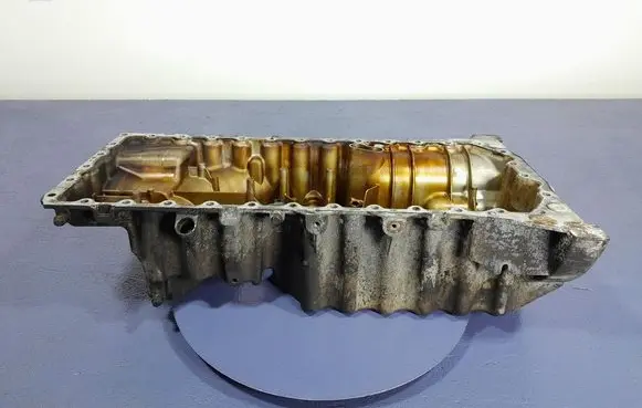 Oil sump