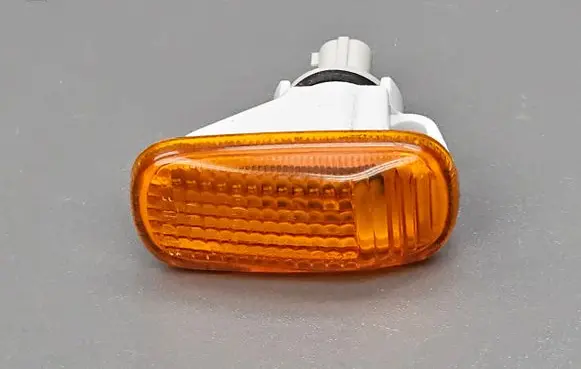 Honda Jazz Front fender indicator light P1199 6R016528 6R016527